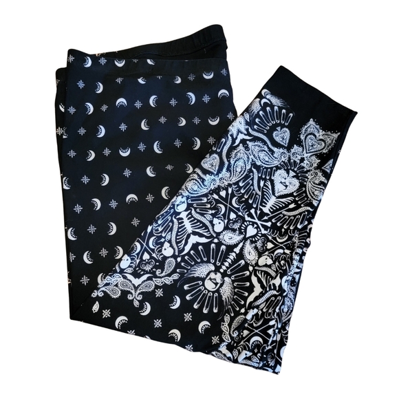 6X Torrid Skull Moon & Spade Leggings - Black & White - Picture 1 of 15